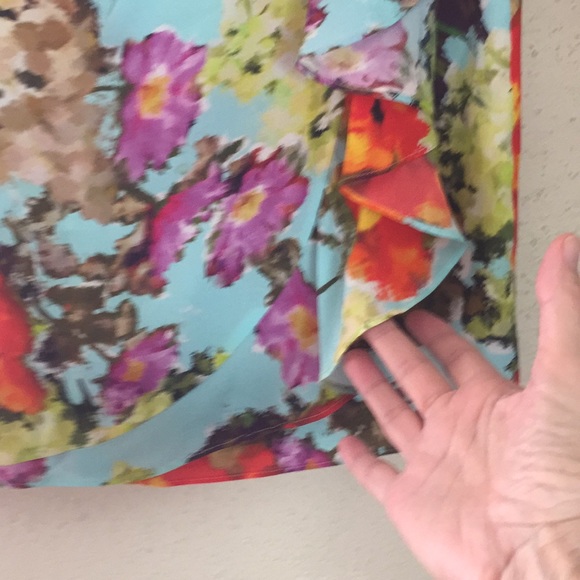 LaFayette 148 NY Silk Blouse/Skirt Floral Wrap - Picture 9 of 9